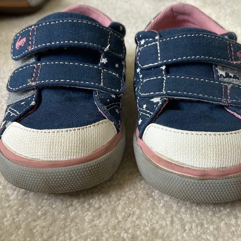 See Kai Run sneakers- size Toddler 7